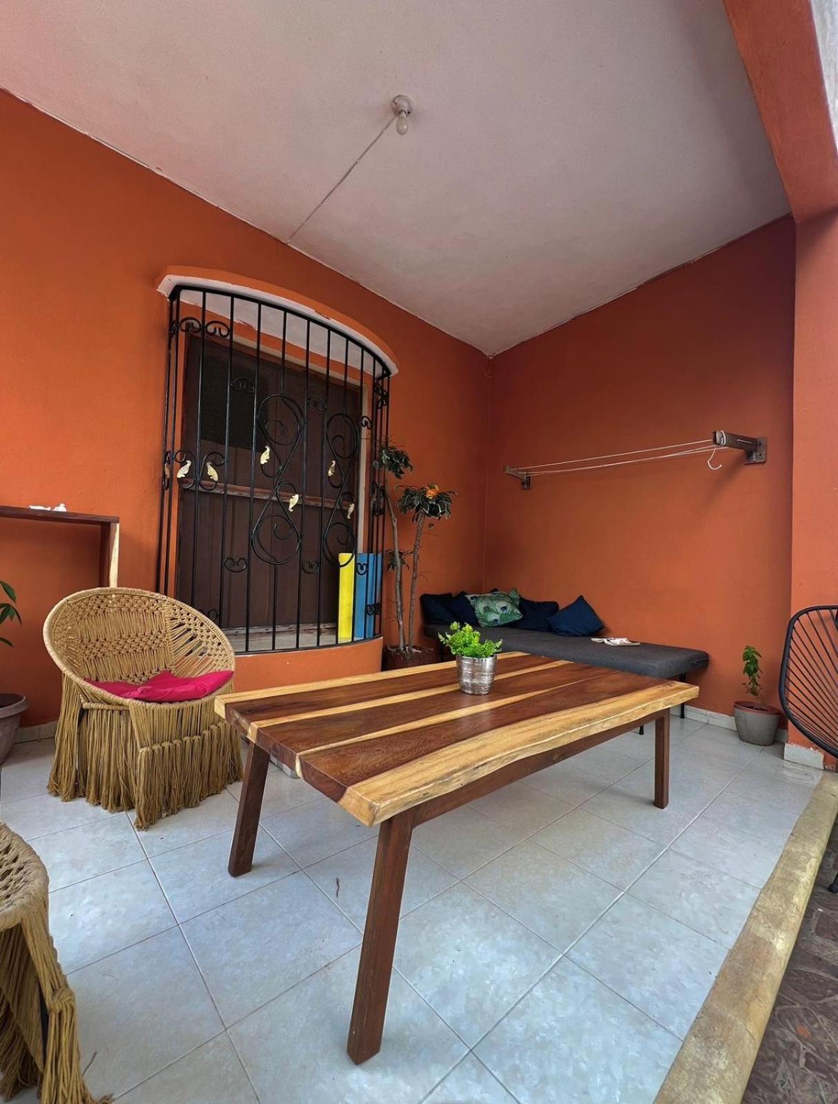 Alena Hostal Valladolid  Ngoại thất bức ảnh